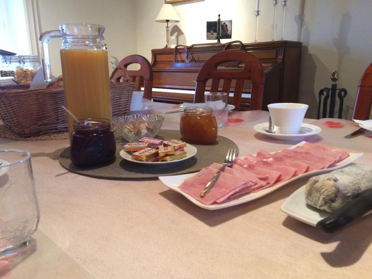 La Bihourderie Bed and Breakfast Azay-sur-Indre Kamer foto